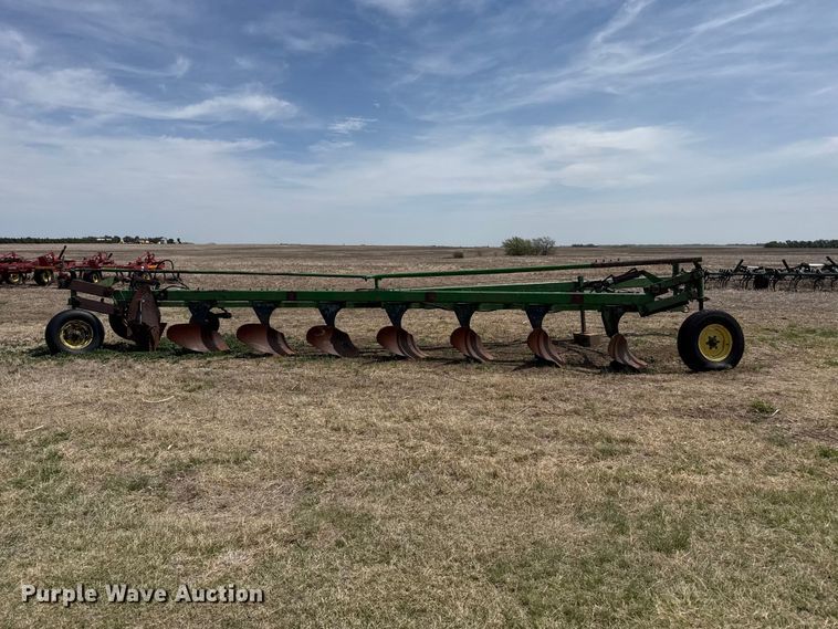 image for item DH1955 John Deere plow