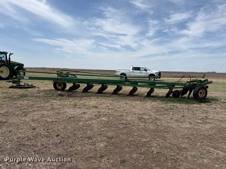 image for item DH1955 John Deere plow