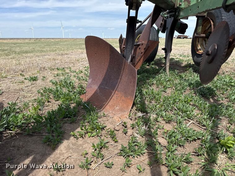 image for item DH1955 John Deere plow
