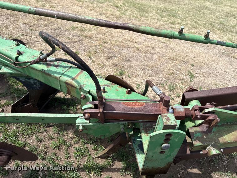 image for item DH1955 John Deere plow