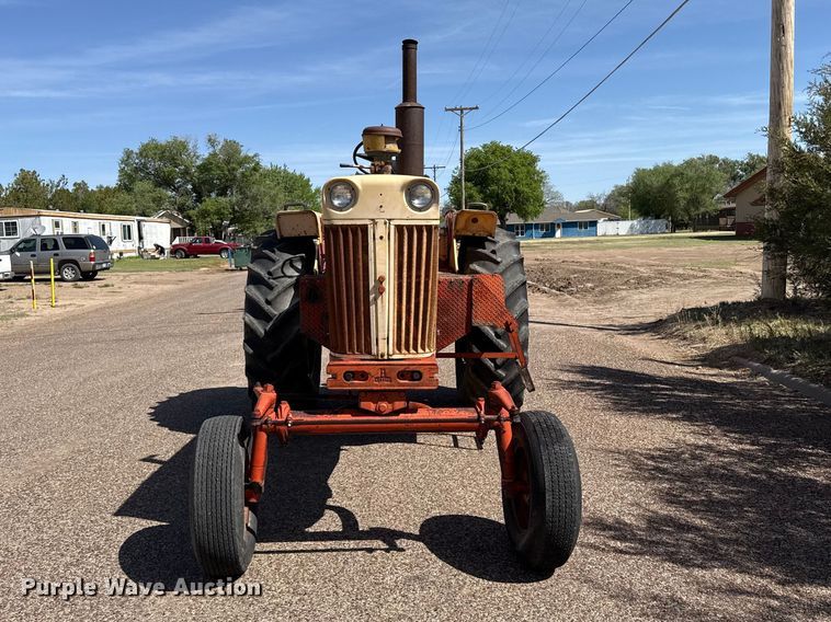 image for item DH1959 Case 930 tractor