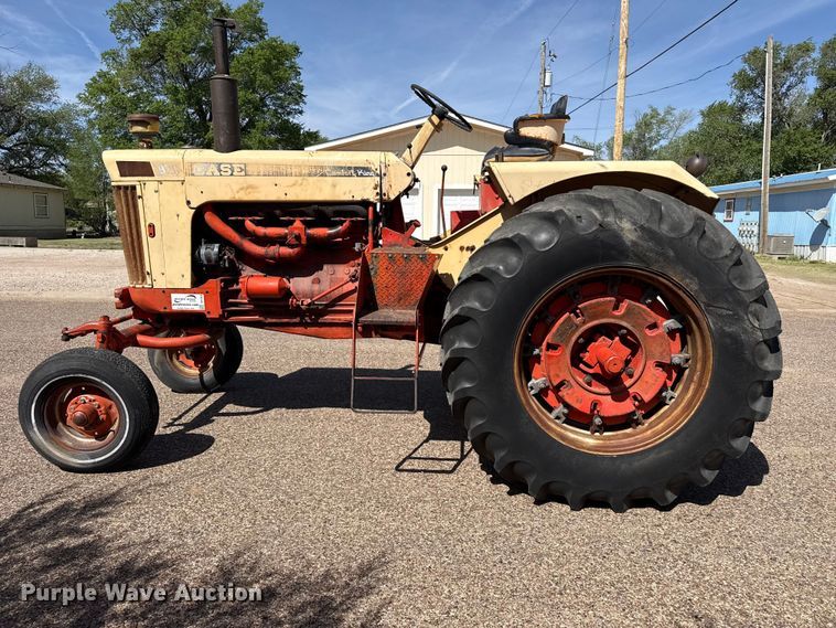 image for item DH1959 Case 930 tractor