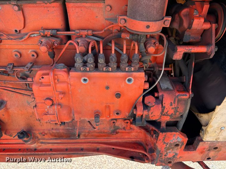 image for item DH1959 Case 930 tractor