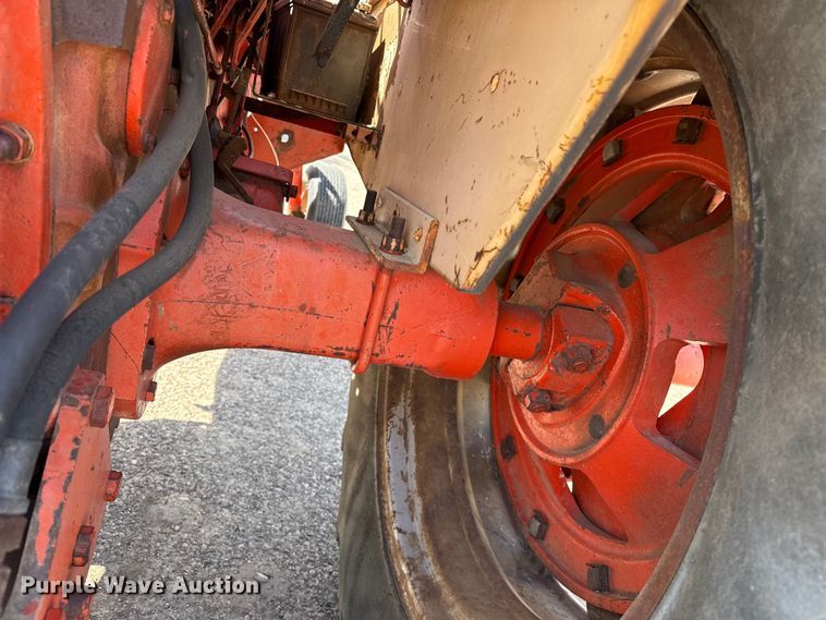 image for item DH1959 Case 930 tractor