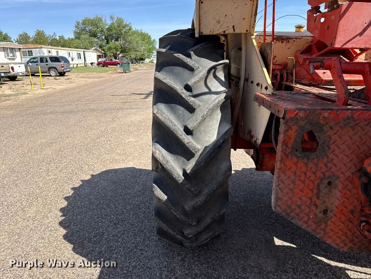 image for item DH1959 Case 930 tractor