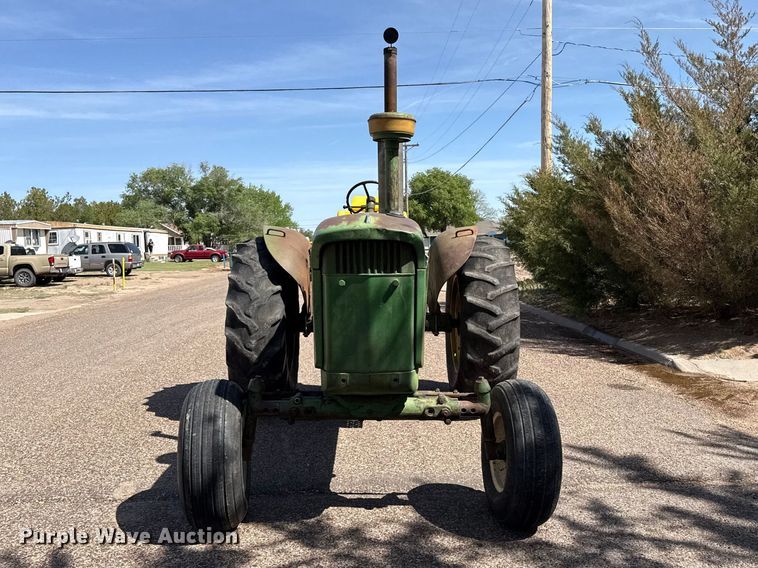 image for item DH1960 1962 John Deere 4010 tractor