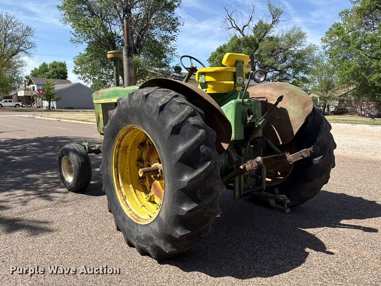 image for item DH1960 1962 John Deere 4010 tractor
