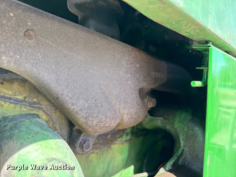 image for item DH1960 1962 John Deere 4010 tractor