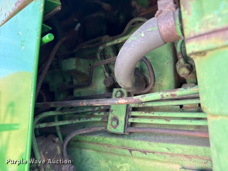 image for item DH1960 1962 John Deere 4010 tractor