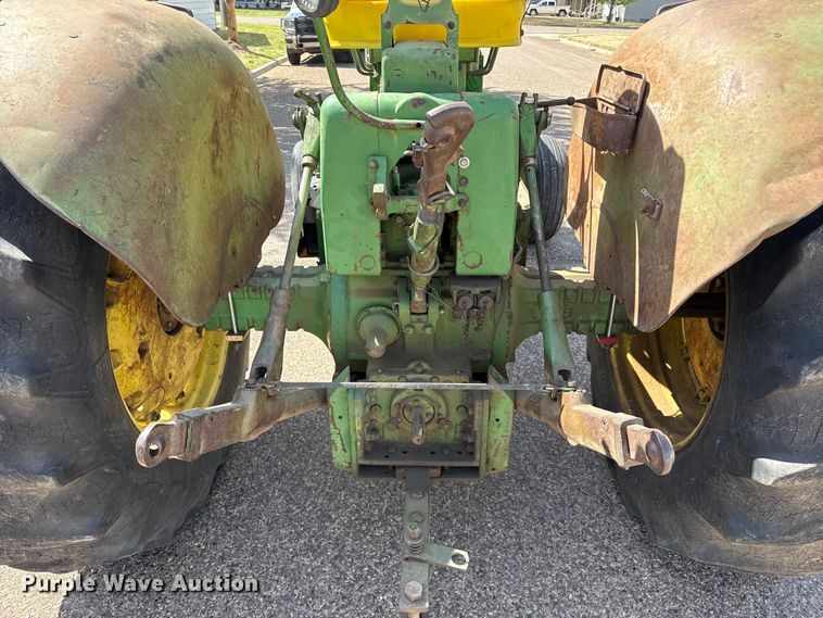 image for item DH1960 1962 John Deere 4010 tractor