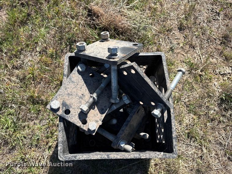 image for item DH1962 (4) rolling basket