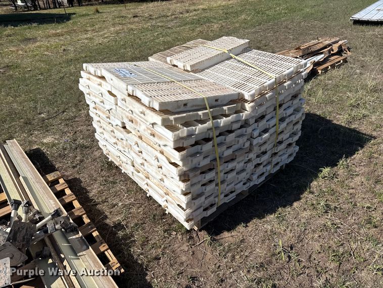image for item DH1964 Dura-Tuf hog nursery flooring