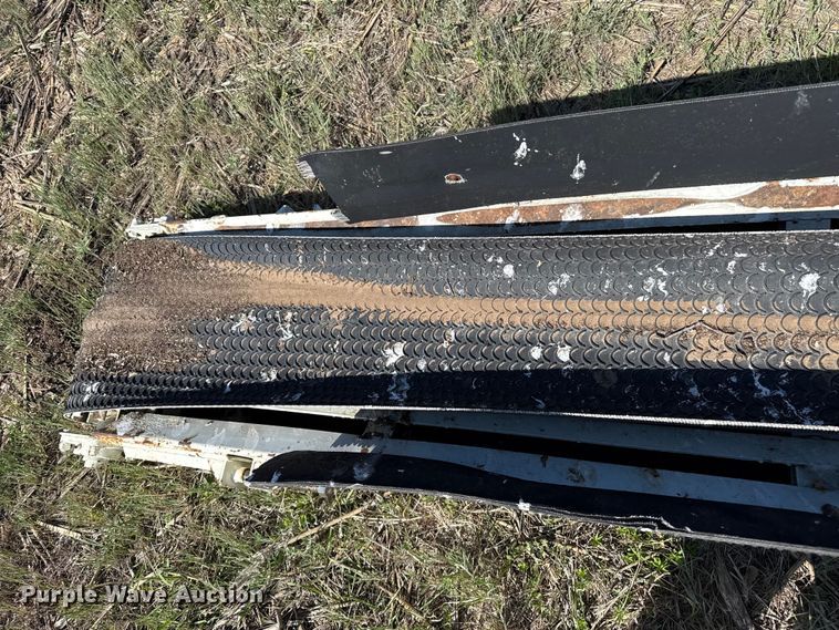 image for item DH1967 (2) conveyors