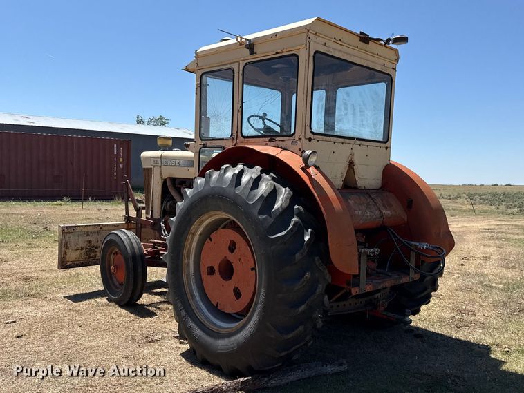 image for item DH1973 Case 930 tractor