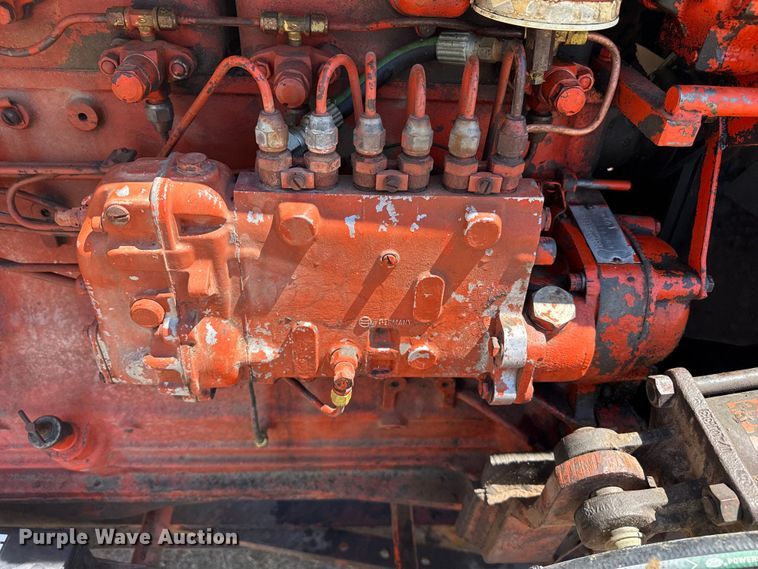 image for item DH1973 Case 930 tractor