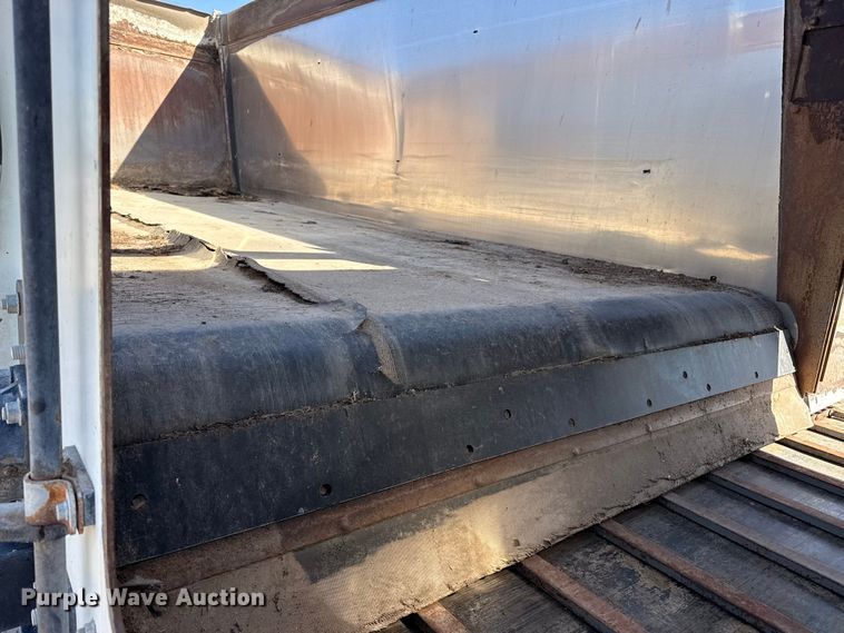 image for item DZ5238 2020 International HV607 feed mixer truck