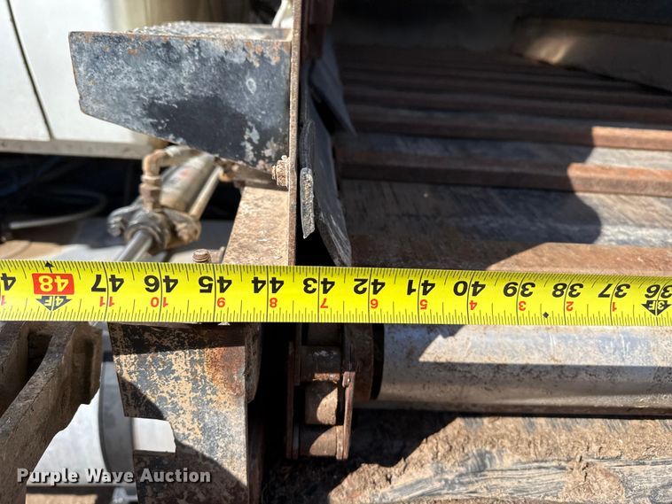 image for item DZ5238 2020 International HV607 feed mixer truck