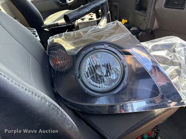 image for item DZ5238 2020 International HV607 feed mixer truck