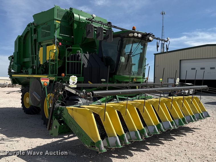 image for item DZ5360 2020 John Deere CS690 RWA cotton stripper