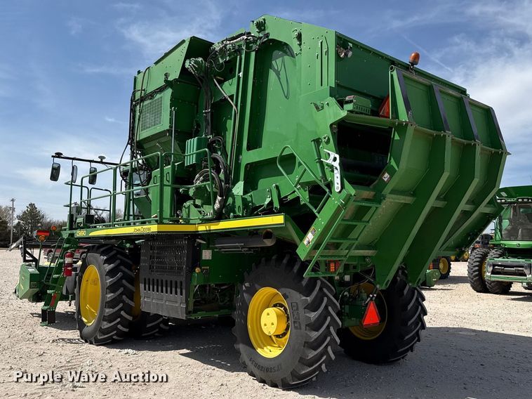 image for item DZ5360 2020 John Deere CS690 RWA cotton stripper