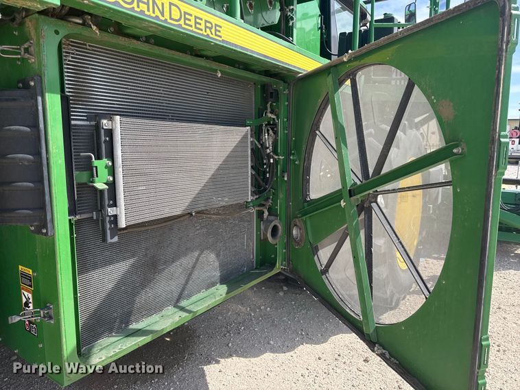 image for item DZ5360 2020 John Deere CS690 RWA cotton stripper