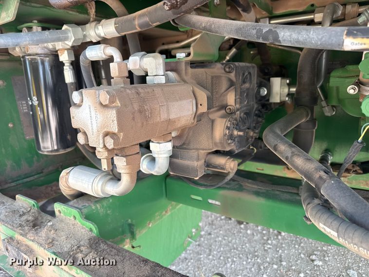 image for item DZ5360 2020 John Deere CS690 RWA cotton stripper