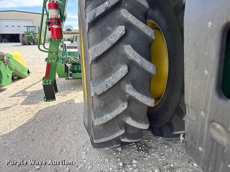 image for item DZ5360 2020 John Deere CS690 RWA cotton stripper