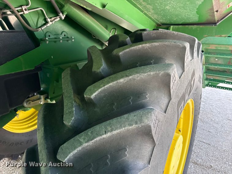 image for item DZ5360 2020 John Deere CS690 RWA cotton stripper