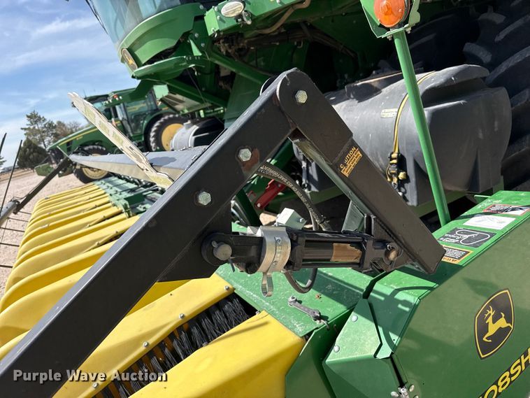 image for item DZ5360 2020 John Deere CS690 RWA cotton stripper