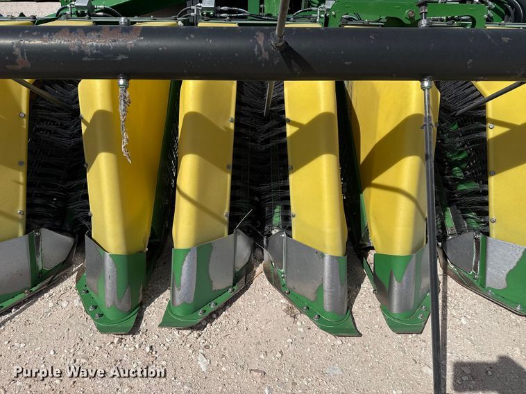 image for item DZ5360 2020 John Deere CS690 RWA cotton stripper