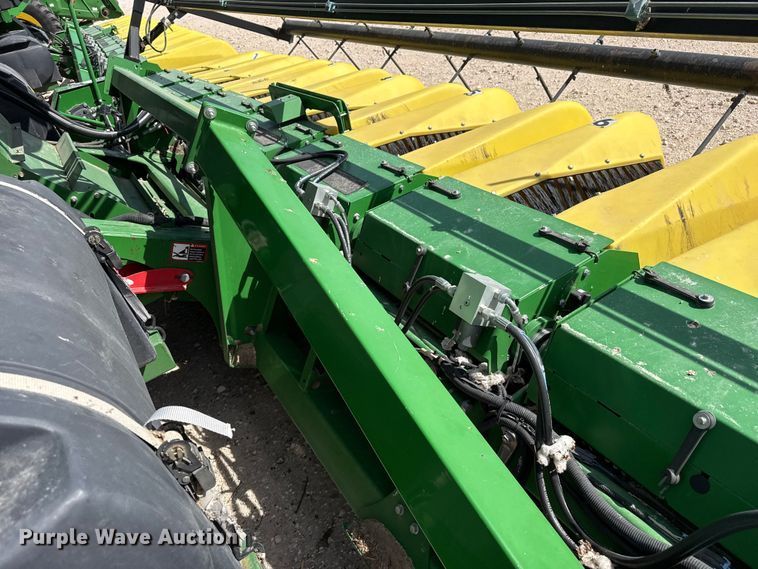 image for item DZ5360 2020 John Deere CS690 RWA cotton stripper