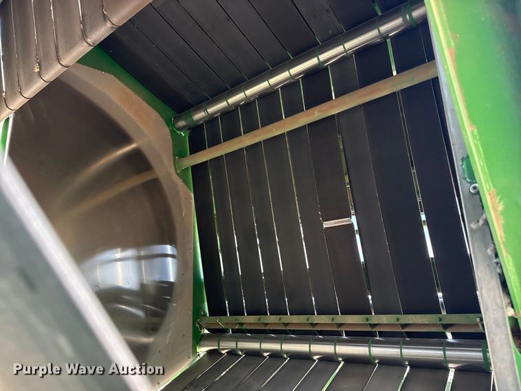 image for item DZ5360 2020 John Deere CS690 RWA cotton stripper