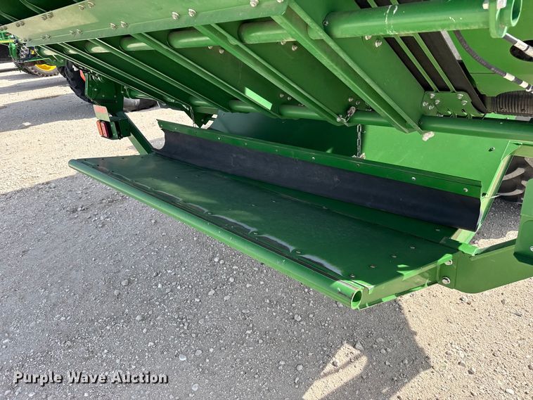 image for item DZ5360 2020 John Deere CS690 RWA cotton stripper