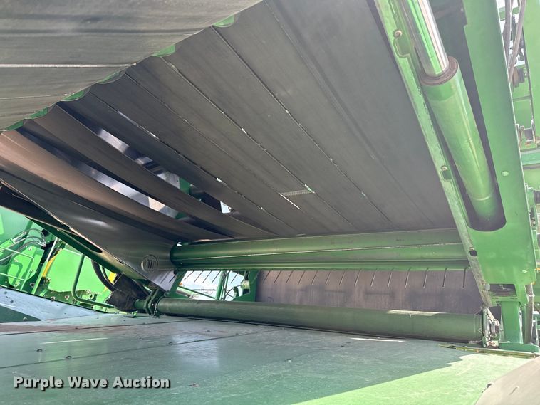 image for item DZ5360 2020 John Deere CS690 RWA cotton stripper