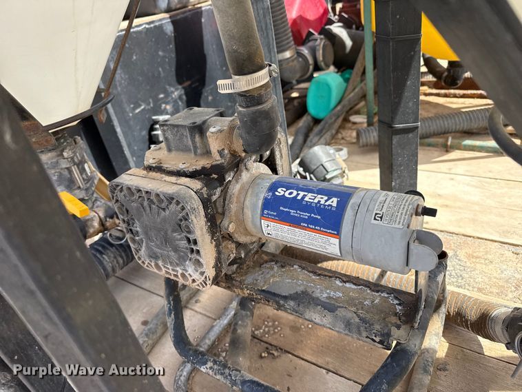 image for item DZ5361 2007 Neville Built sprayer trailer