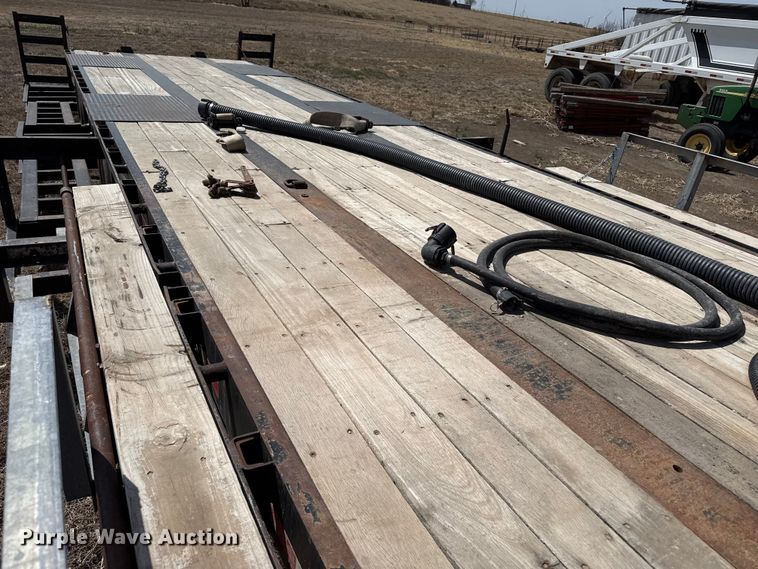 image for item DZ5361 2007 Neville Built sprayer trailer