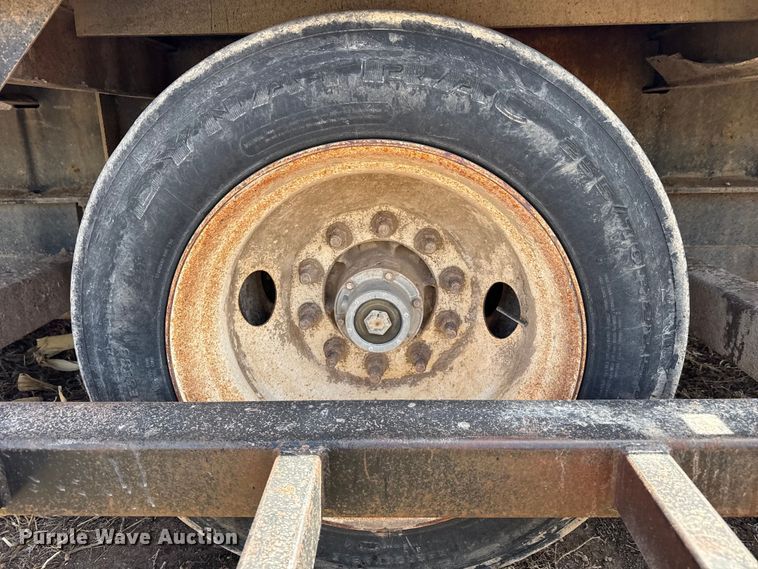 image for item DZ5361 2007 Neville Built sprayer trailer