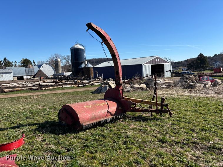 image for item EA4757 Sperry New Holland 36 forage harvester