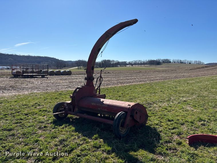 image for item EA4757 Sperry New Holland 36 forage harvester