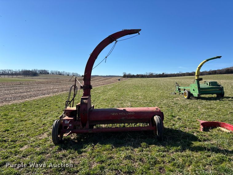 image for item EA4757 Sperry New Holland 36 forage harvester