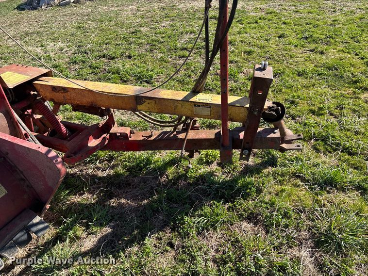 image for item EA4757 Sperry New Holland 36 forage harvester