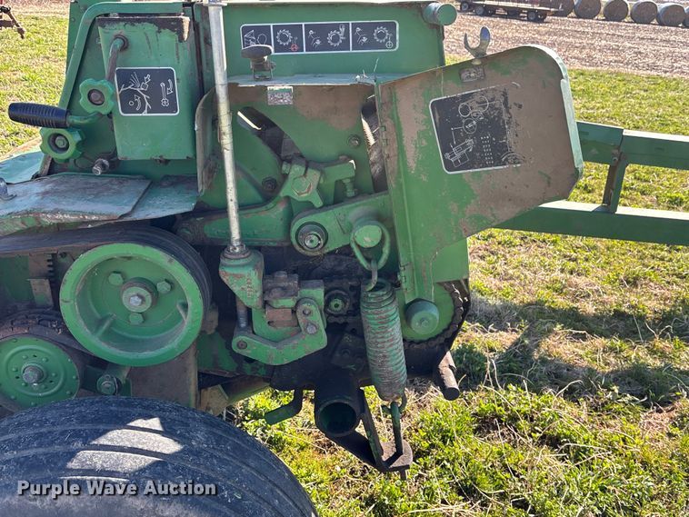 image for item EA4758 John Deere 3940 forage harvester