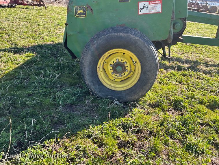 image for item EA4758 John Deere 3940 forage harvester