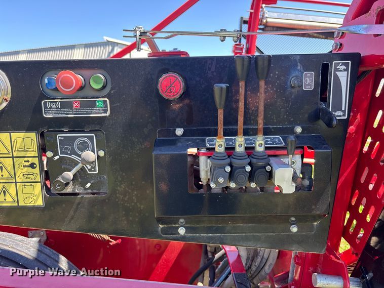 image for item EA4826 2016 Anderson IFX660 bale wrapper