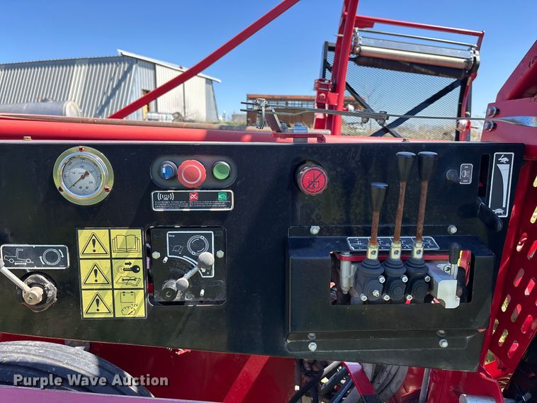 image for item EA4826 2016 Anderson IFX660 bale wrapper