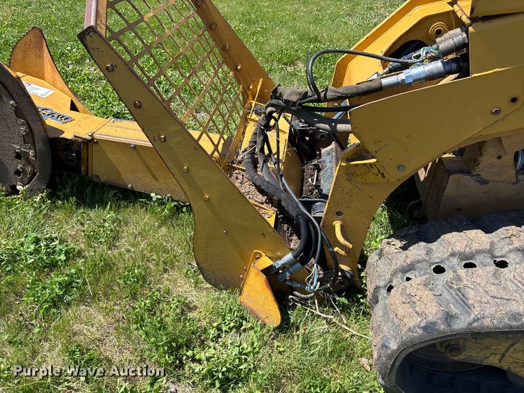 image for item EA4829 Turbo Saw RS3400 skid steer tree saw