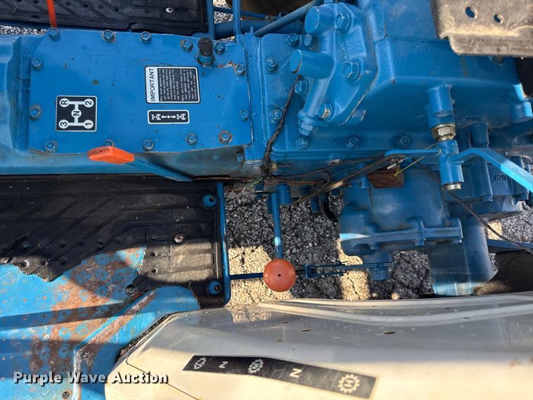 image for item EC4577 1996 New holland 1715 MFWD tractor