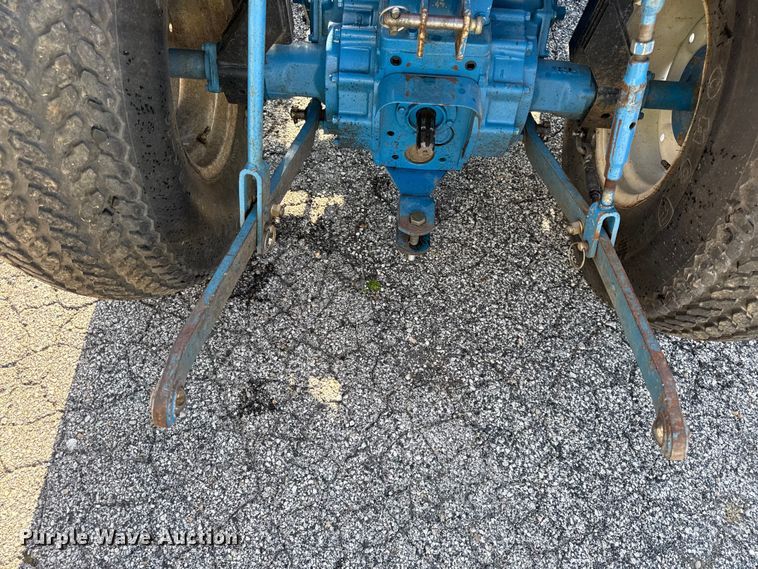 image for item EC4577 1996 New holland 1715 MFWD tractor