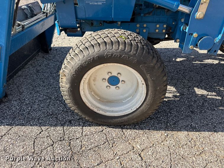 image for item EC4577 1996 New holland 1715 MFWD tractor