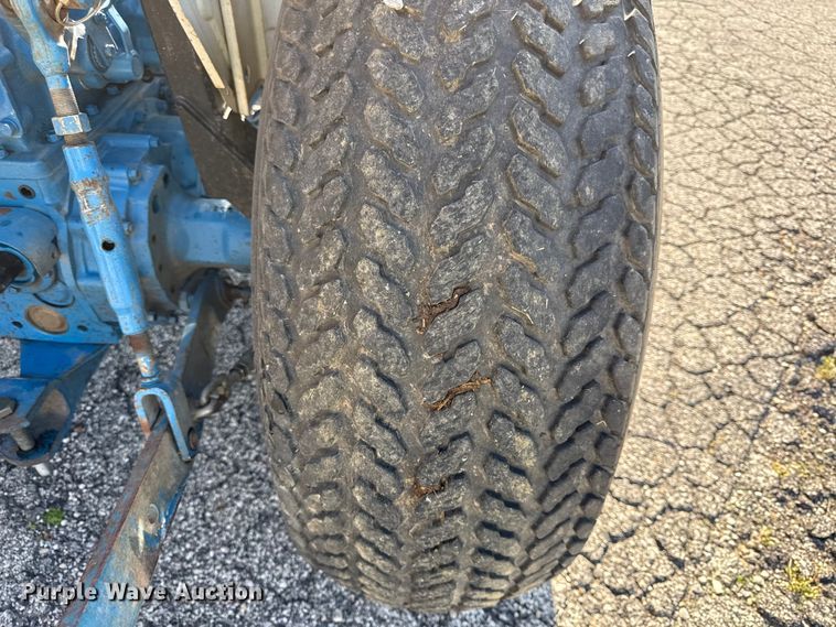 image for item EC4577 1996 New holland 1715 MFWD tractor